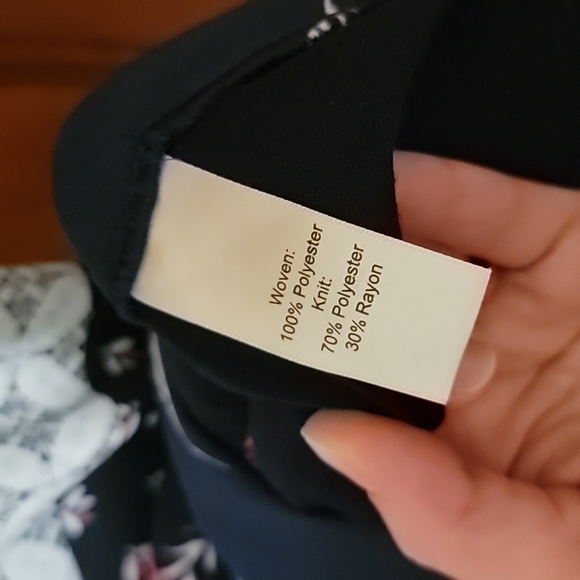 Maurices floral print shirt - Picture 7 of 7